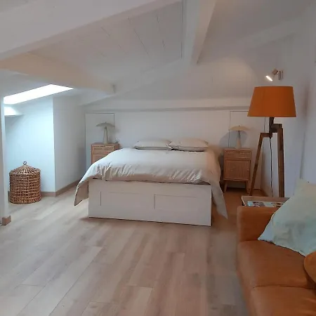Panoramique, Clim, Terrasse, 6 Personnes דירה Lacoste (Herault)