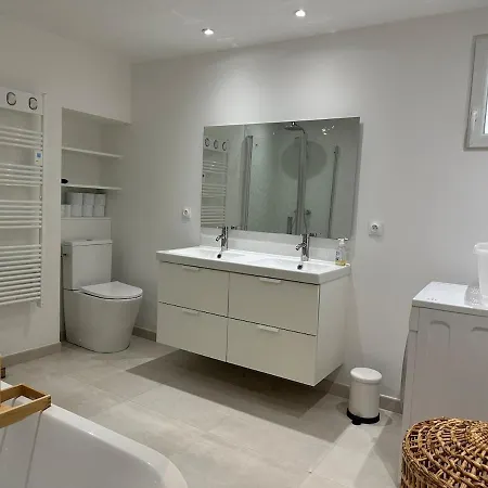 Panoramique, Clim, Terrasse, 6 Personnes Apartman Lacoste